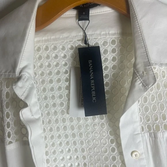 Banana Republic Women’s White Dress Shirt Bottom Down Size: 8 - Picture 9 of 14